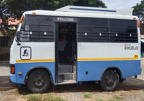 tourist van price in chennai